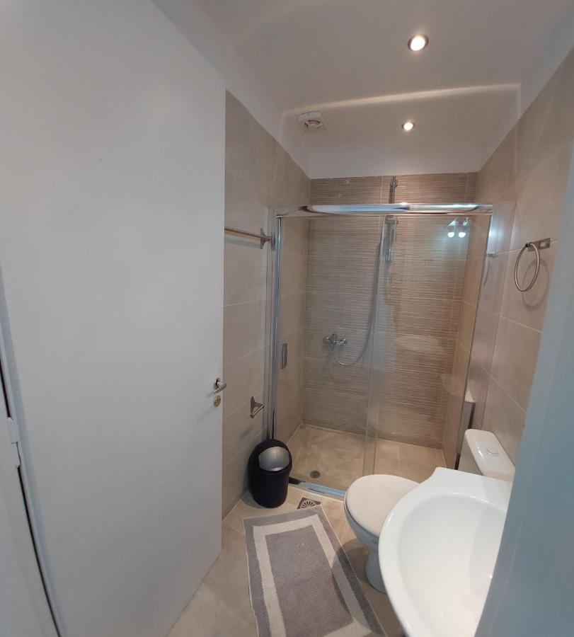نِكيانا Twins Apartments المظهر الخارجي الصورة