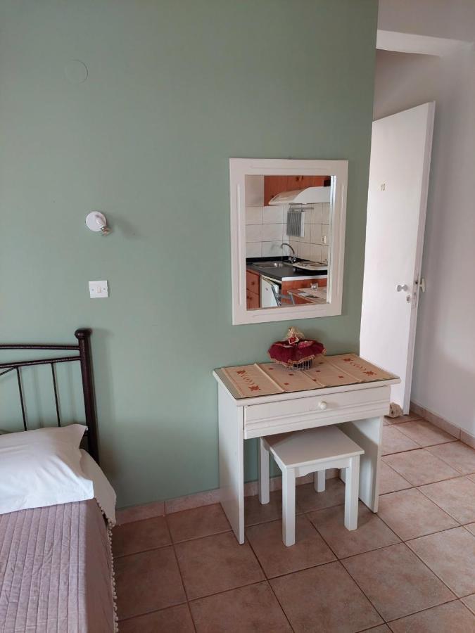 نِكيانا Twins Apartments المظهر الخارجي الصورة