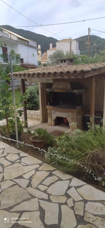 نِكيانا Twins Apartments المظهر الخارجي الصورة
