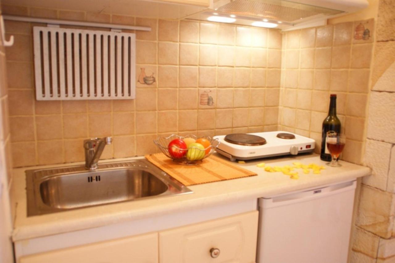 نِكيانا Twins Apartments المظهر الخارجي الصورة